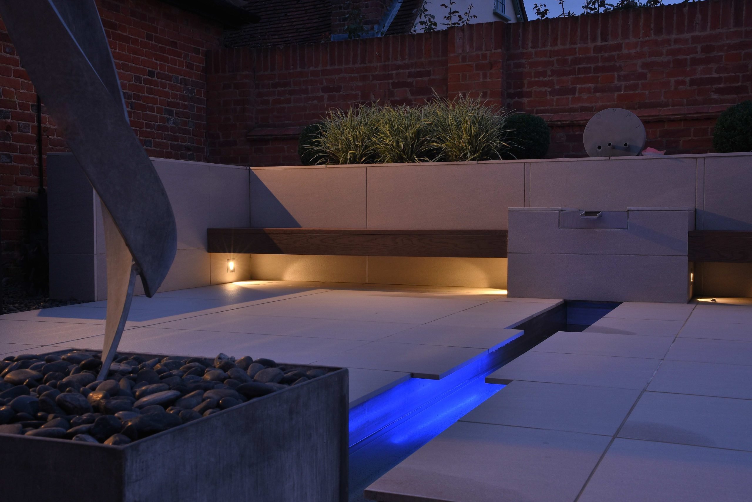 6 Things to Consider When Buying Outdoor Lighting
